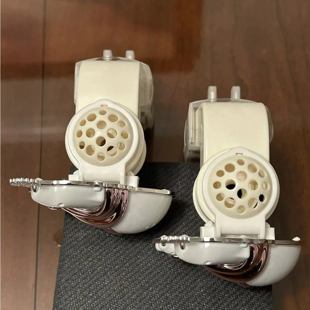 NWT Bath & Body Works Wallflower Plug In Polar Bear Snowflake Set of 2 - Picture 9 of 12